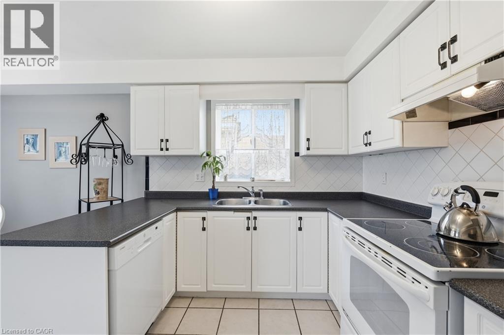 2951 Addison Street, Burlington, Ontario  L7M 4K5 - Photo 9 - 40824833