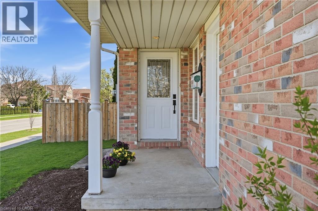2951 Addison Street, Burlington, Ontario  L7M 4K5 - Photo 3 - 40824833