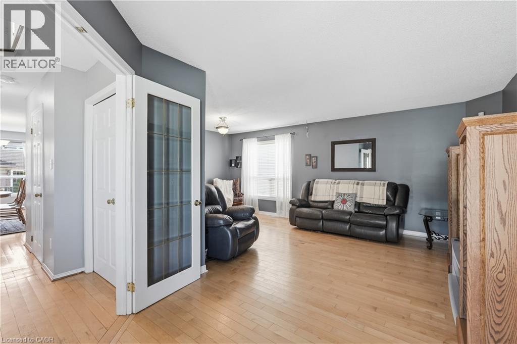 2951 Addison Street, Burlington, Ontario  L7M 4K5 - Photo 6 - 40824833