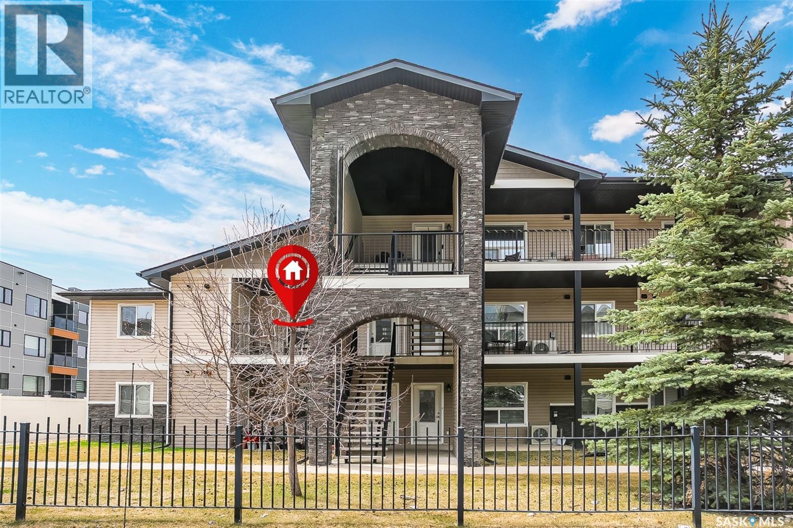 128 125 Willis Crescent, Saskatoon, Saskatchewan  S7T 0T1 - Photo 1 - SK035225