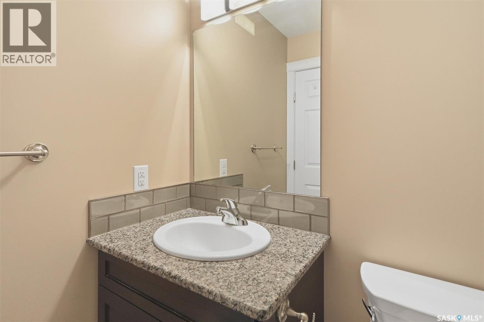 408 212 Willis Crescent, Saskatoon, Saskatchewan  S7T 0R6 - Photo 17 - SK035187