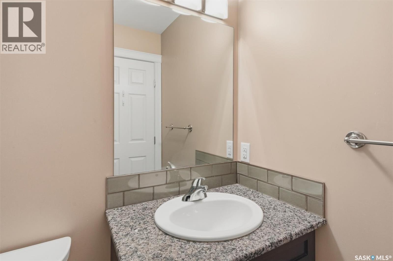 408 212 Willis Crescent, Saskatoon, Saskatchewan  S7T 0R6 - Photo 21 - SK035187