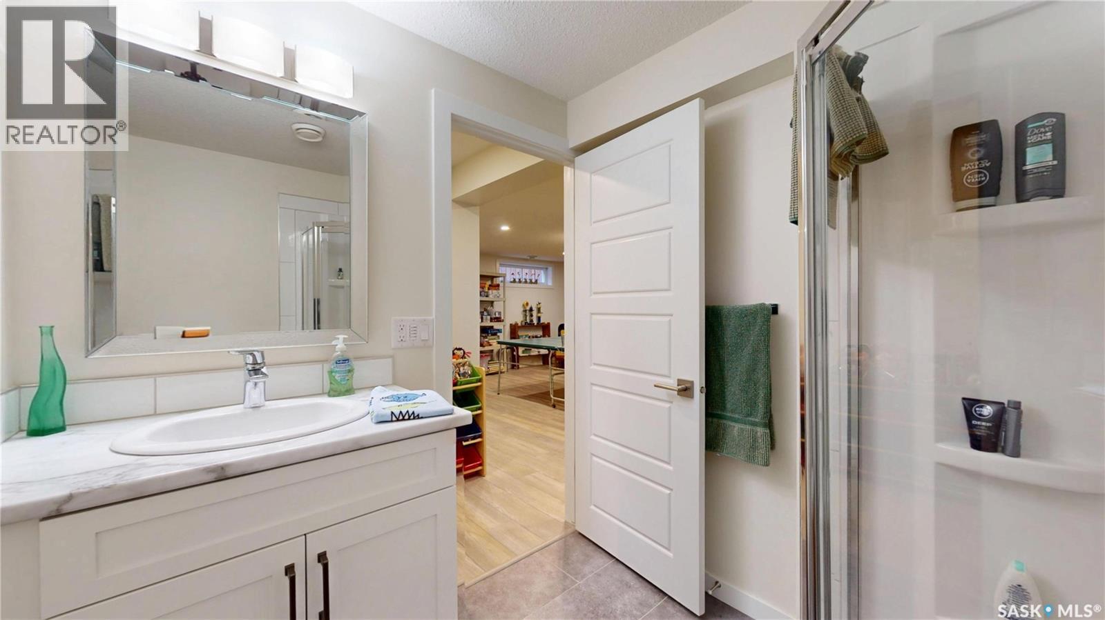 11172 Wascana Meadows, Regina, Saskatchewan  S4V 2W2 - Photo 41 - SK034971