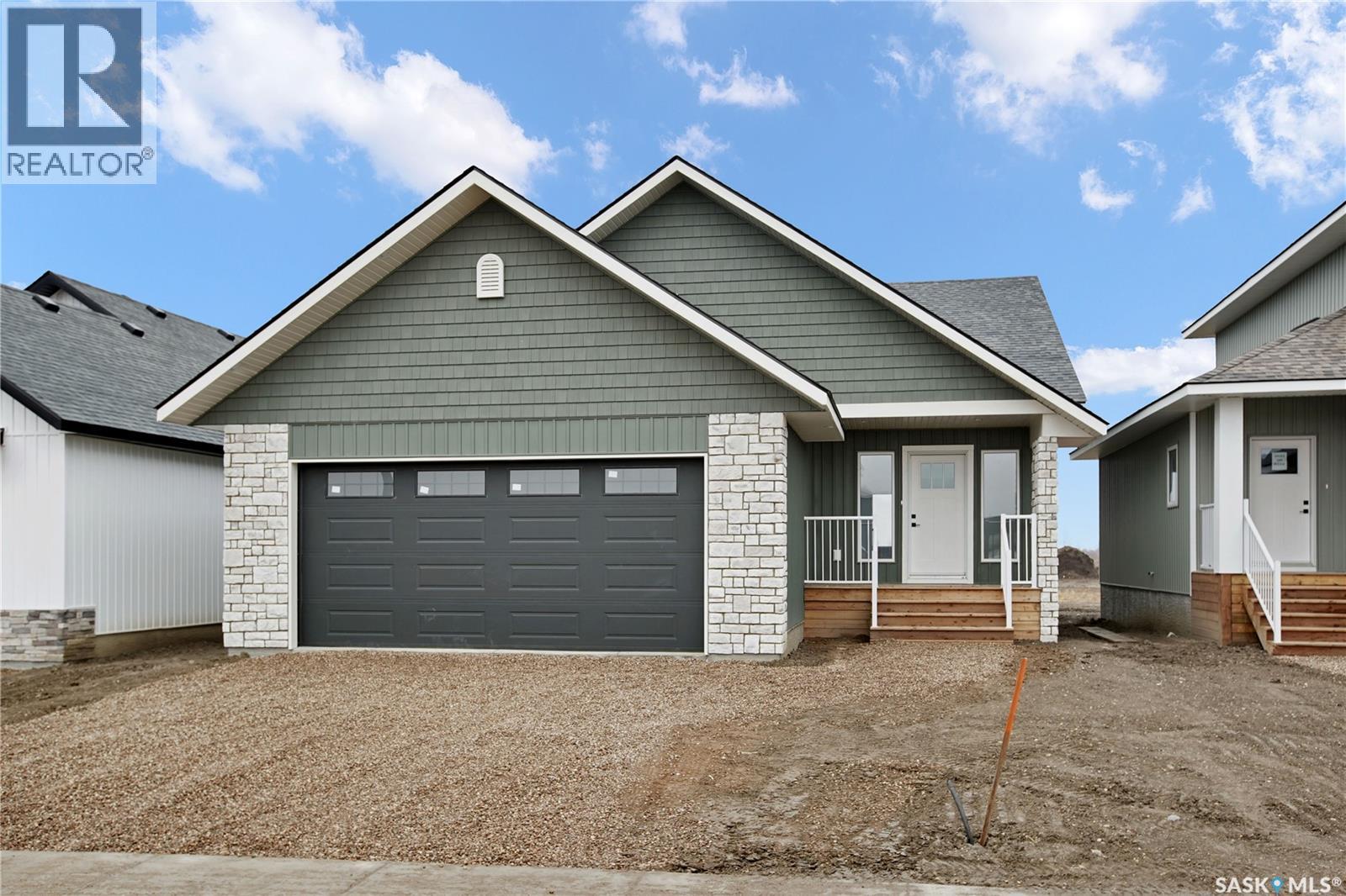 105 Emma Crescent, Martensville, Saskatchewan  S0K 2T1 - Photo 1 - SK034889