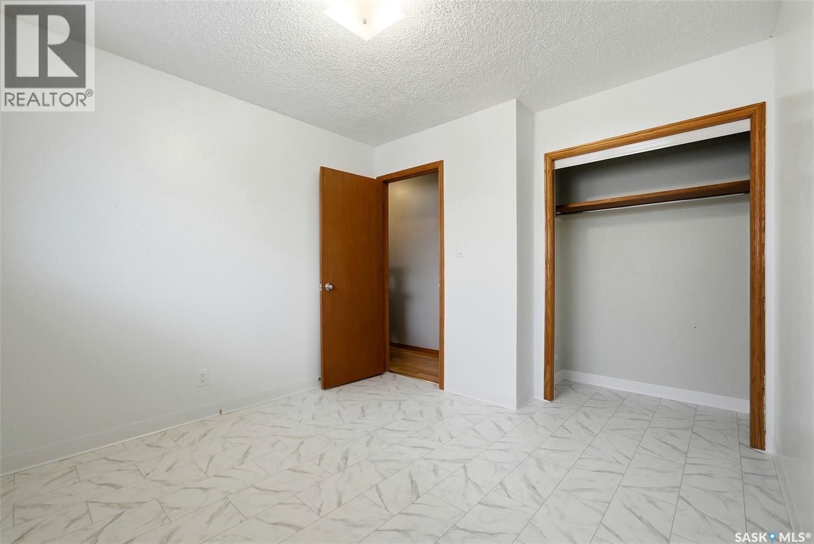 10 Hayes Crescent, Regina, Saskatchewan  S4X 1B2 - Photo 17 - SK034873
