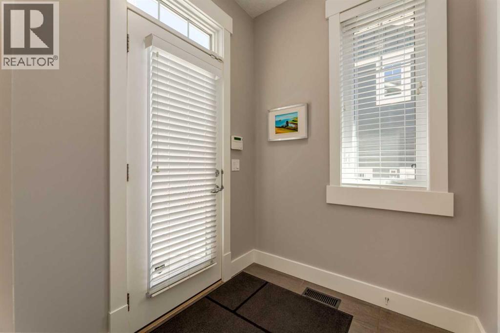 76 Dieppe Drive SW, Calgary, Alberta  T3E 7Y4 - Photo 16 - A2308812