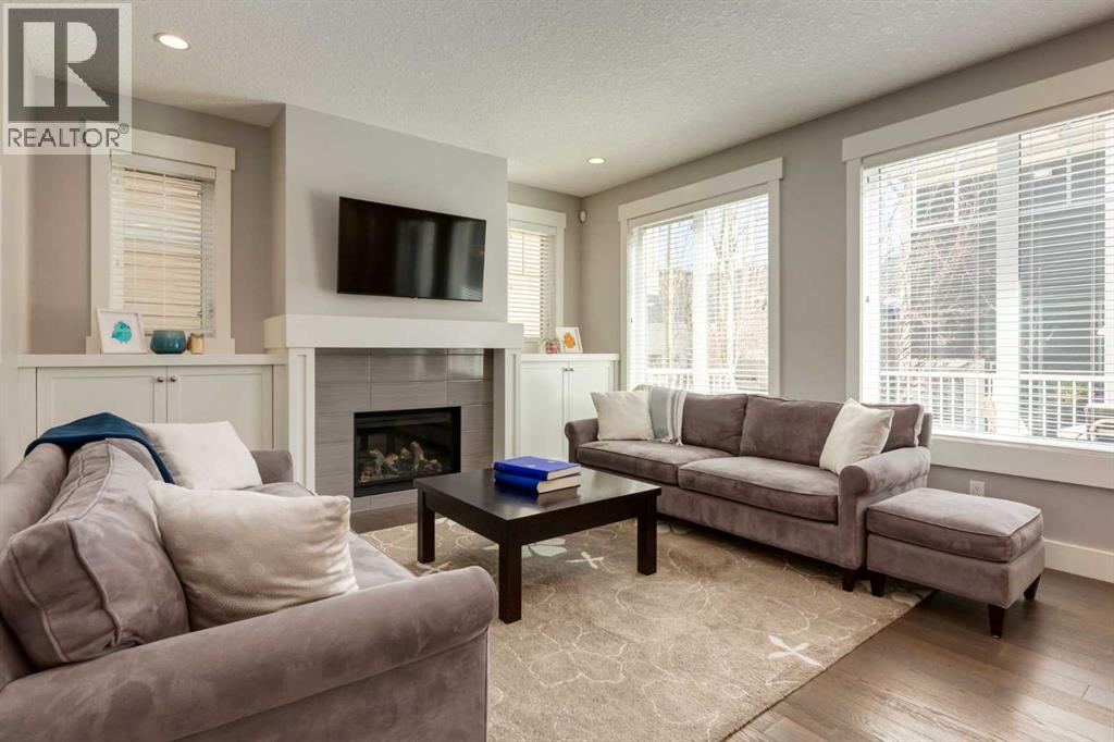 76 Dieppe Drive SW, Calgary, Alberta  T3E 7Y4 - Photo 10 - A2308812