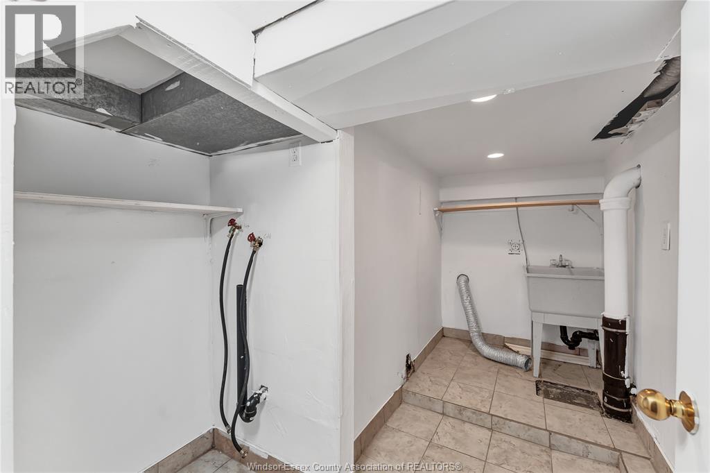 1236 Marentette Avenue Unit# Lower, Windsor, Ontario  N8X 4C6 - Photo 16 - 26010333
