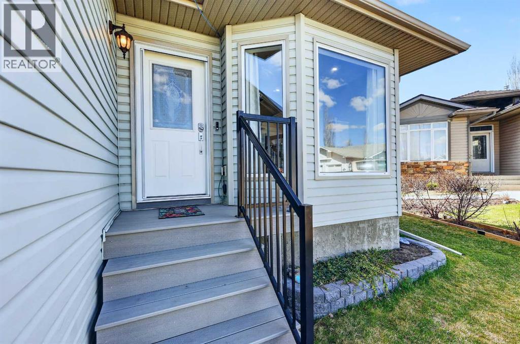 308 Cambridge Place, Strathmore, Alberta  T1P 1S1 - Photo 3 - A2308132