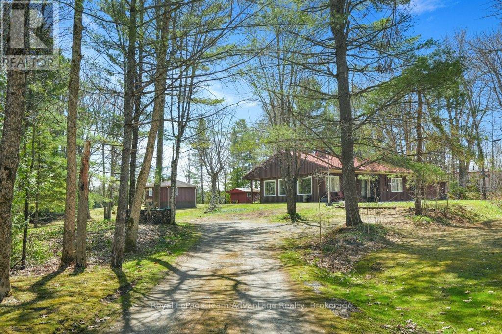 11 BIRCH LANE, McDougall, Ontario