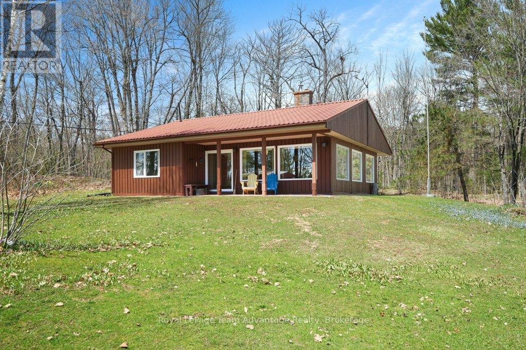 11 Birch Lane, Mcdougall, Ontario  P2A 2W7 - Photo 4 - X13095610