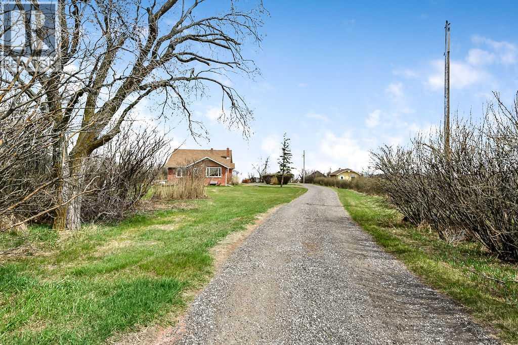 594238 104 Street E, Rural Foothills County, Alberta  T0L 0P0 - Photo 2 - A2307110