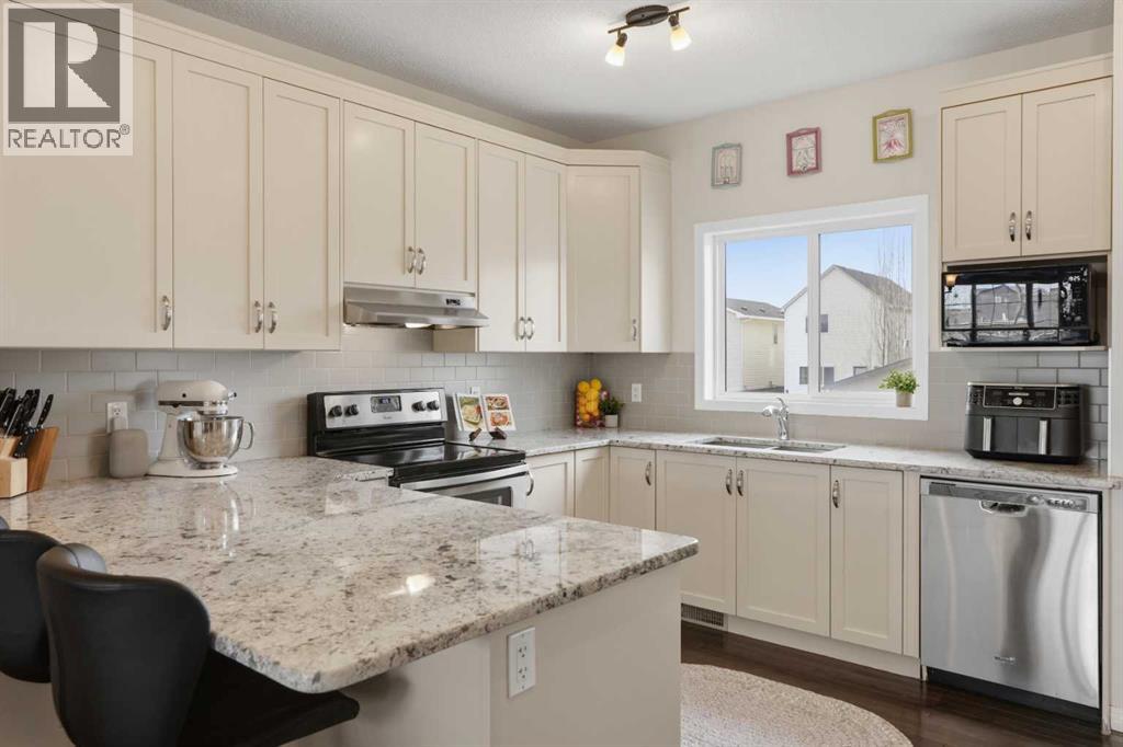 2116 Reunion Square Nw, Airdrie, Alberta  T4B 0Y9 - Photo 11 - A2307416