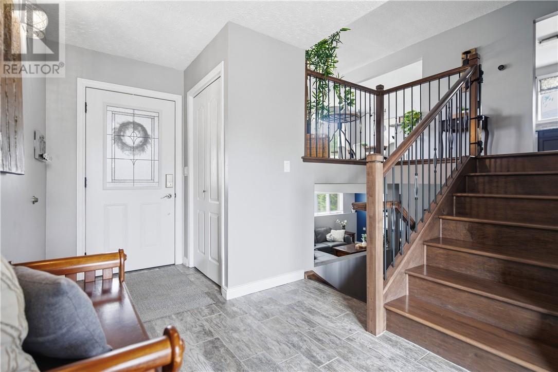 1523 Lansing Avenue, Sudbury, Ontario  P3A 4E1 - Photo 4 - 2127598