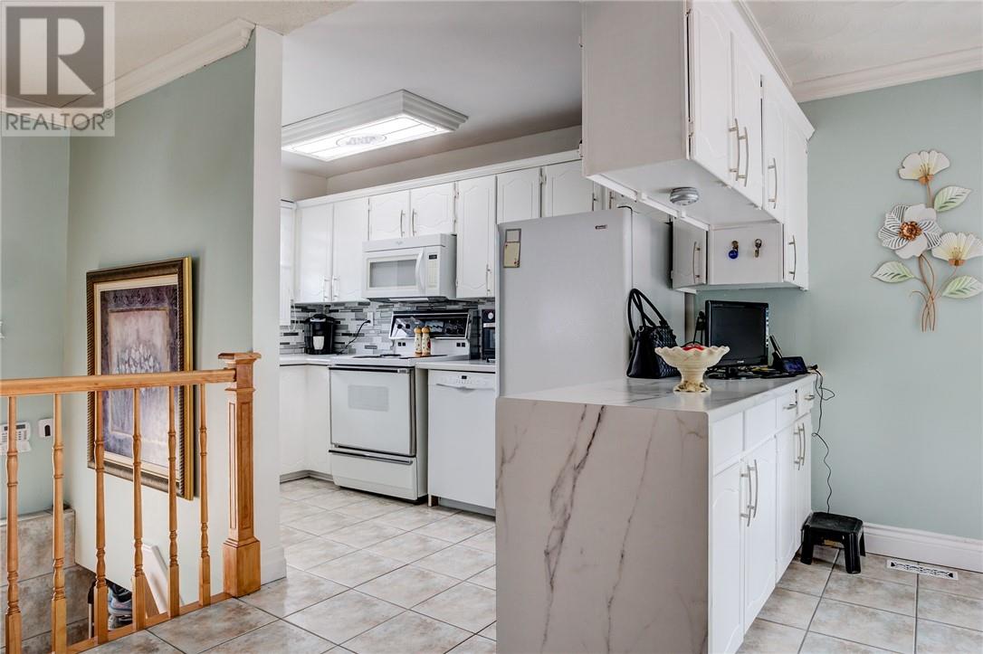4845 Lafontaine Street, Hanmer, Ontario  P3P 1J9 - Photo 3 - 2127525