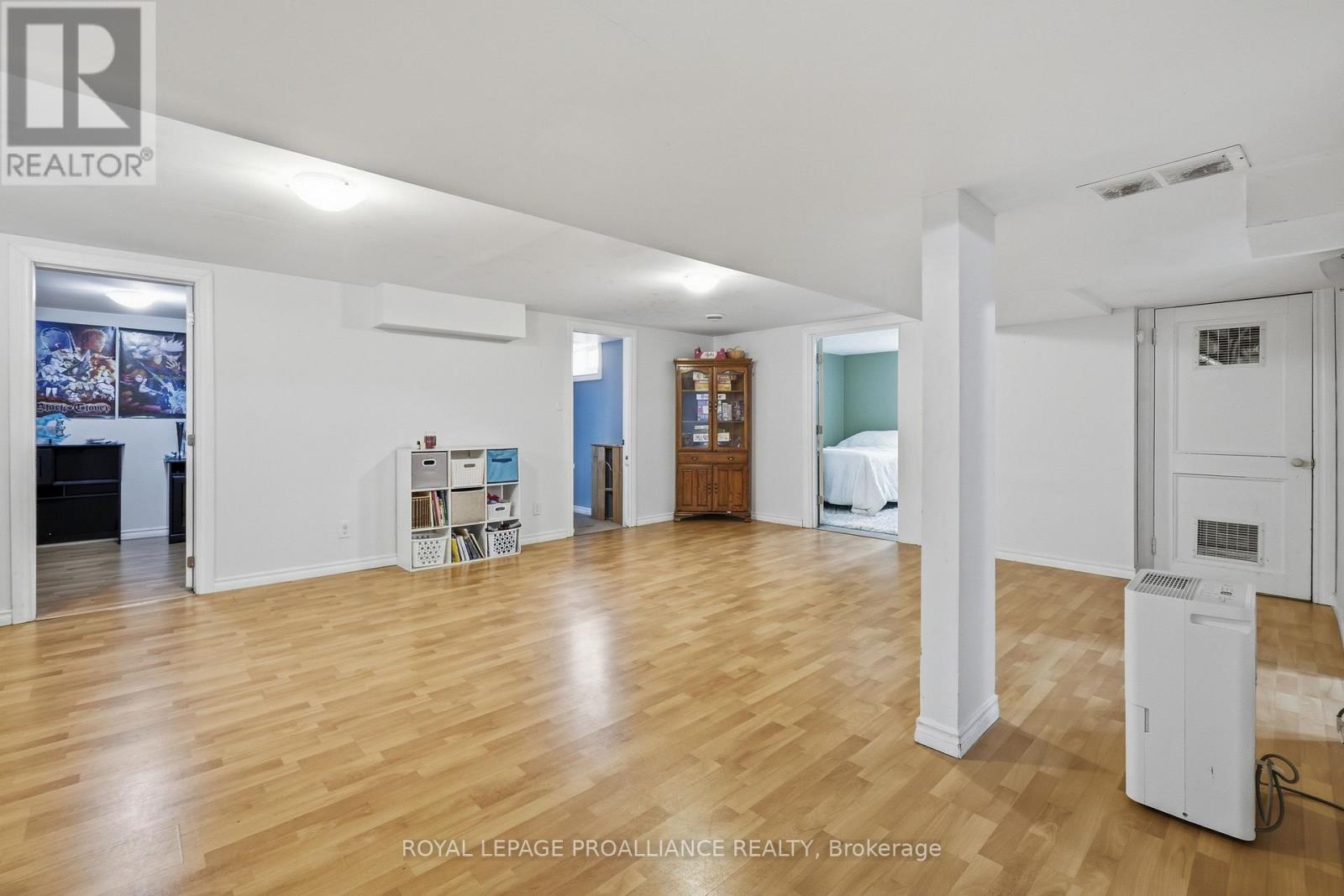 306 Dufferin Avenue, Belleville, Ontario  K8N 3X7 - Photo 32 - X13095468