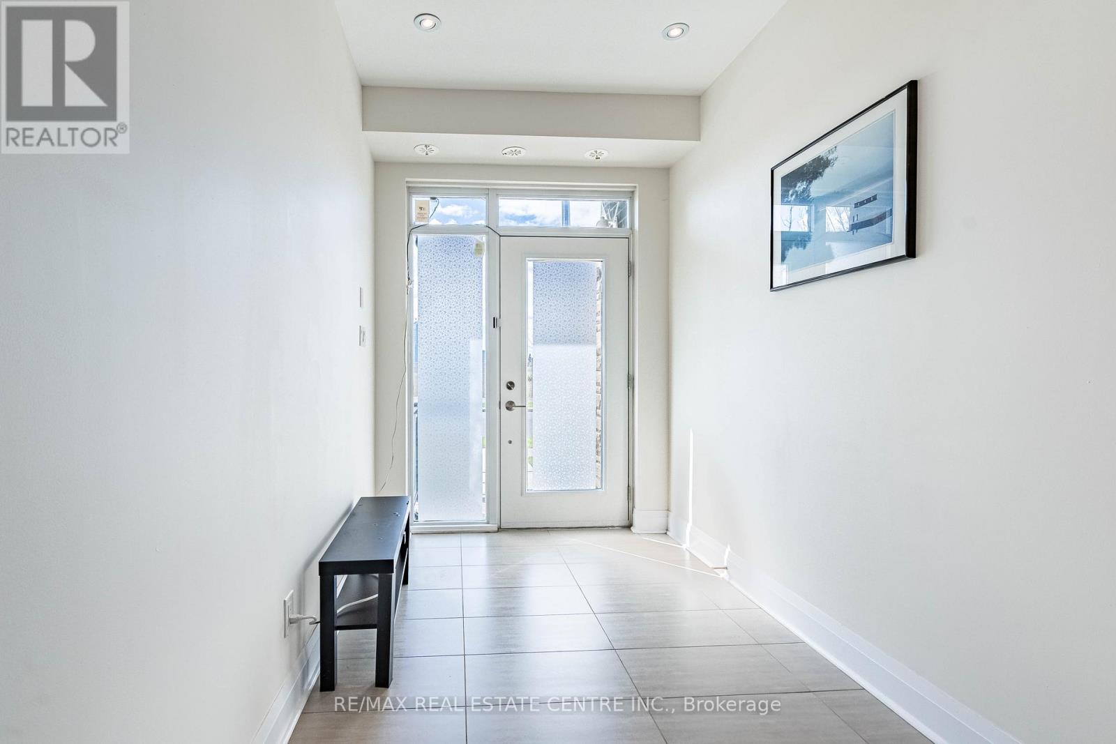 1 - 120 Little Creek Road, Mississauga, Ontario  L5R 0E9 - Photo 4 - W13027792