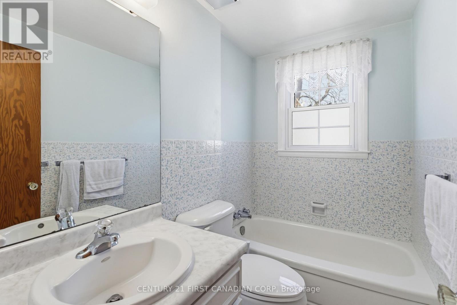 76 Mcnay Street, London East, Ontario  N5Y 1K7 - Photo 8 - X13095446