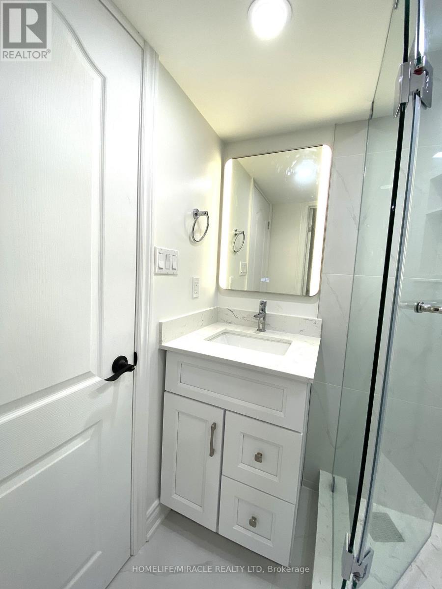 Bsmt - 11 Berkshire Court, Whitby, Ontario  L1R 2S4 - Photo 7 - E13092986
