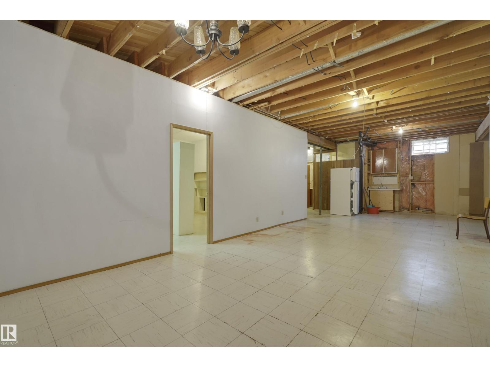 10912 40 Av Nw, Edmonton, Alberta  T6J 0P8 - Photo 37 - E4486171