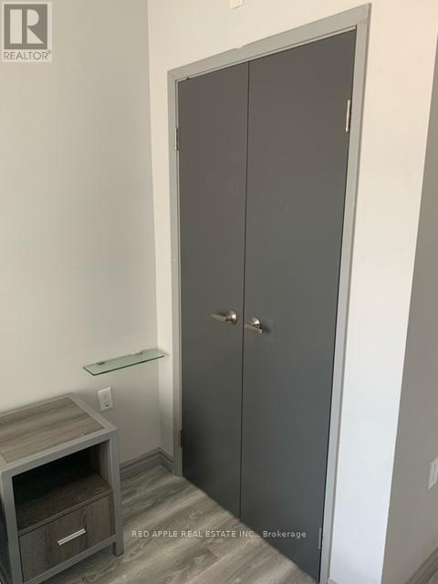 216 - 275 Larch Street, Waterloo, Ontario  N2L 3R2 - Photo 13 - X12863610