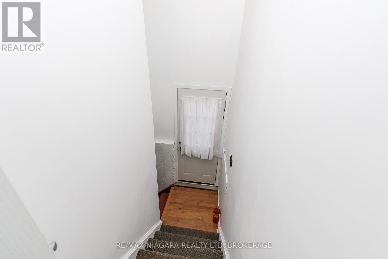 1506 Ott Road, Fort Erie, Ontario  L0S 1S0 - Photo 21 - X13094498