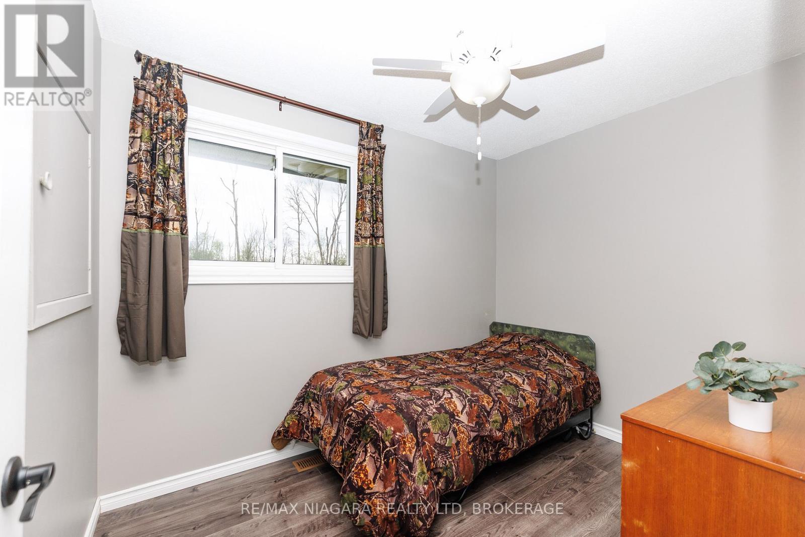 1506 Ott Road, Fort Erie, Ontario  L0S 1S0 - Photo 14 - X13094498