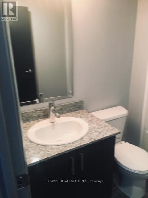 216 - 275 Larch Street, Waterloo, Ontario  N2L 3R2 - Photo 8 - X12863610
