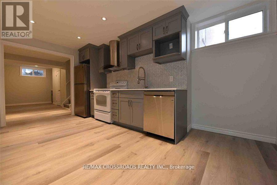 Lower - 782 Cummer Avenue, Toronto, Ontario  M2H 1E7 - Photo 6 - C13095442