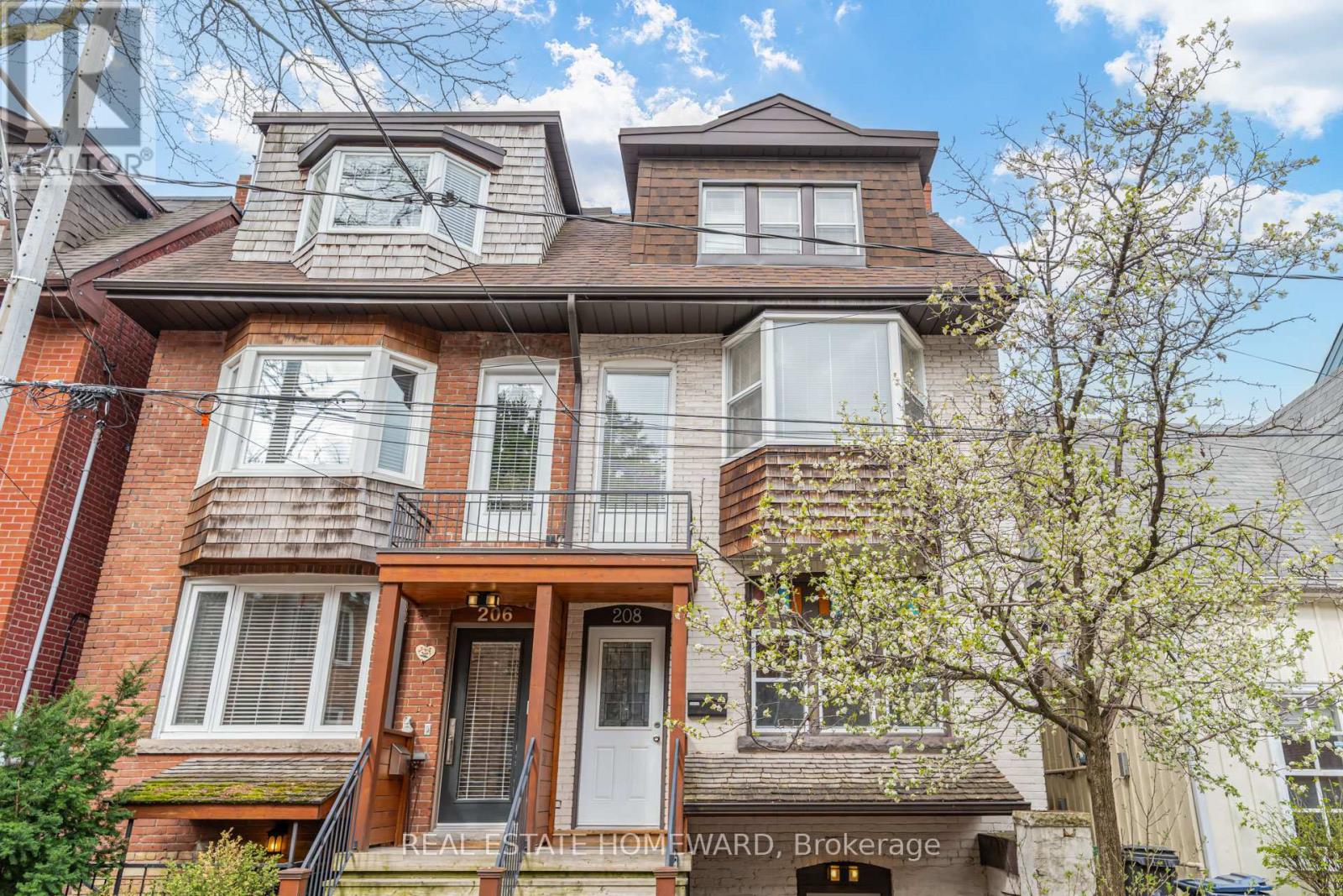 Upper - 208 Ontario Street, Toronto, Ontario  M5A 2V5 - Photo 1 - C13095450