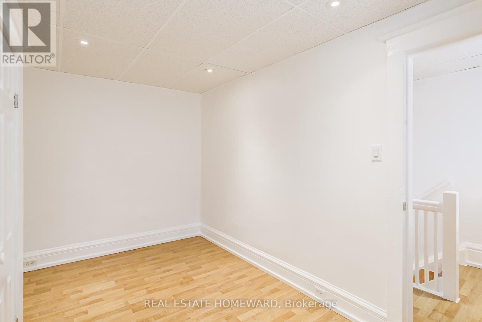 Upper - 208 Ontario Street, Toronto, Ontario  M5A 2V5 - Photo 28 - C13095450