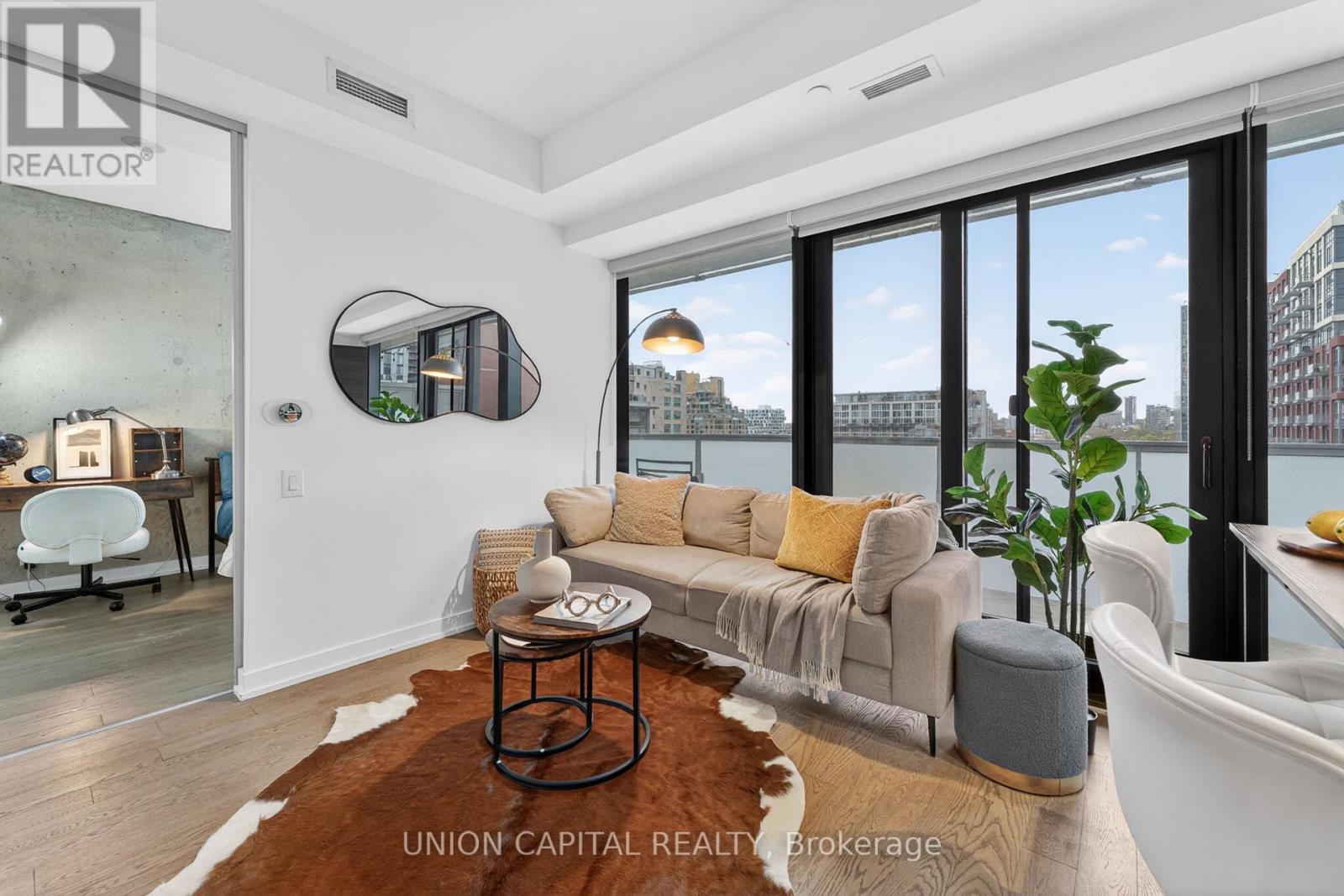 1004 - 11 Charlotte Street, Toronto, Ontario  M5V 0M6 - Photo 10 - C13095456