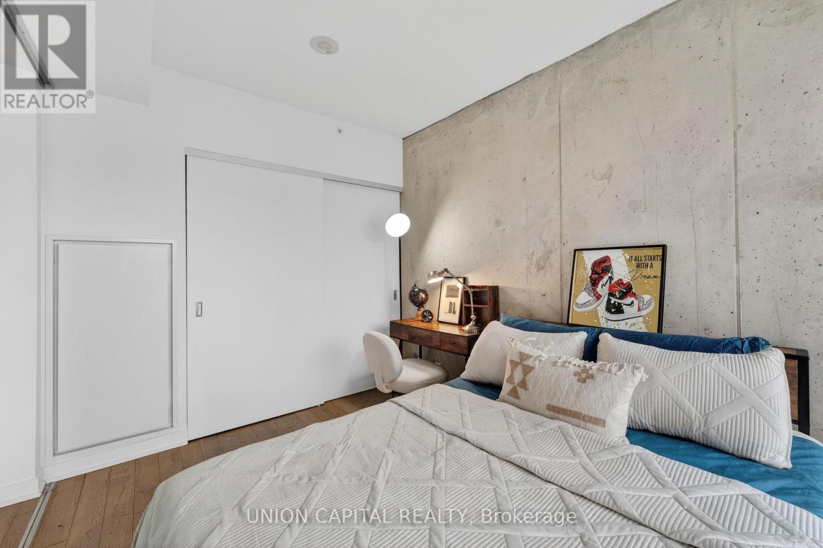 1004 - 11 Charlotte Street, Toronto, Ontario  M5V 0M6 - Photo 13 - C13095456