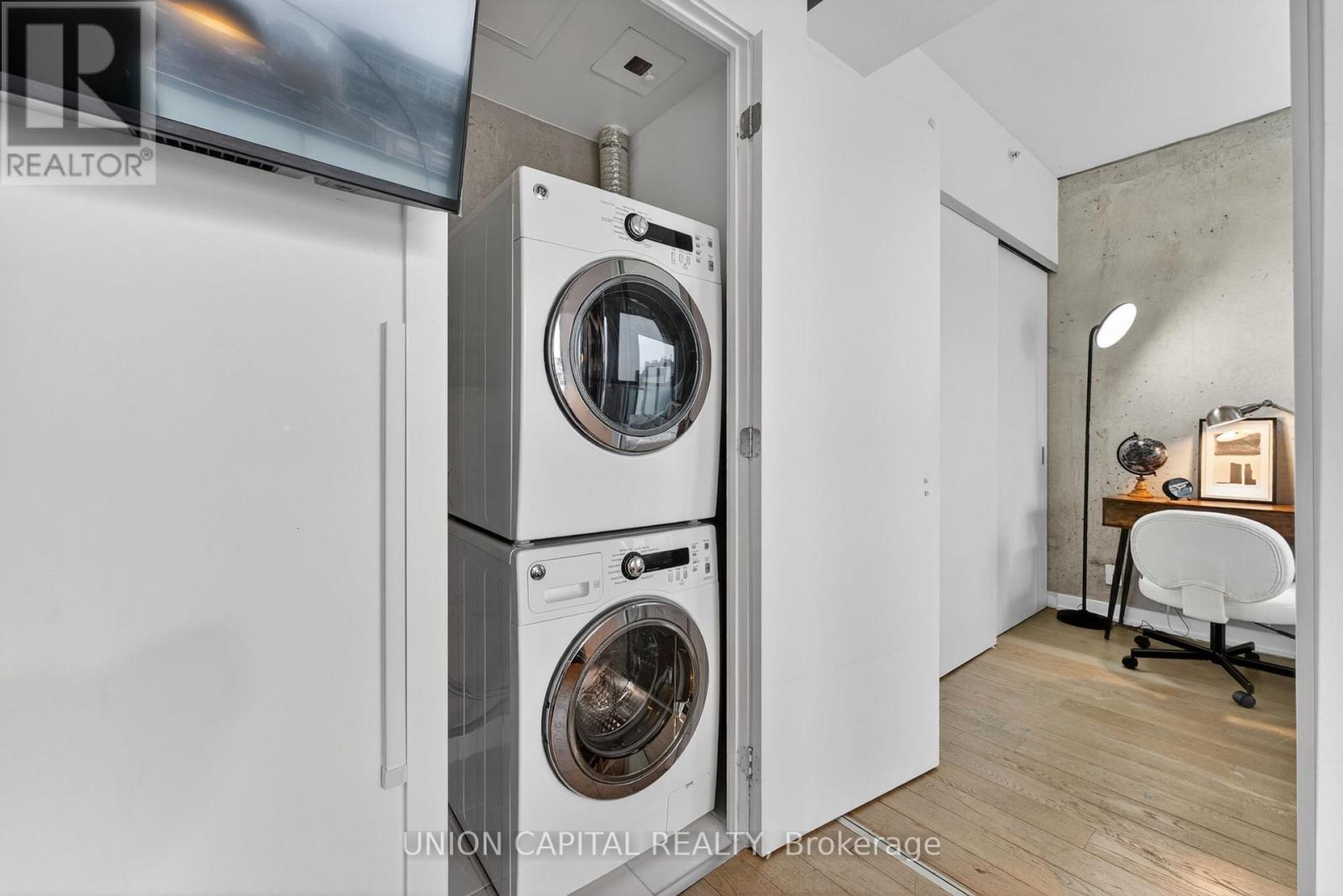 1004 - 11 Charlotte Street, Toronto, Ontario  M5V 0M6 - Photo 17 - C13095456