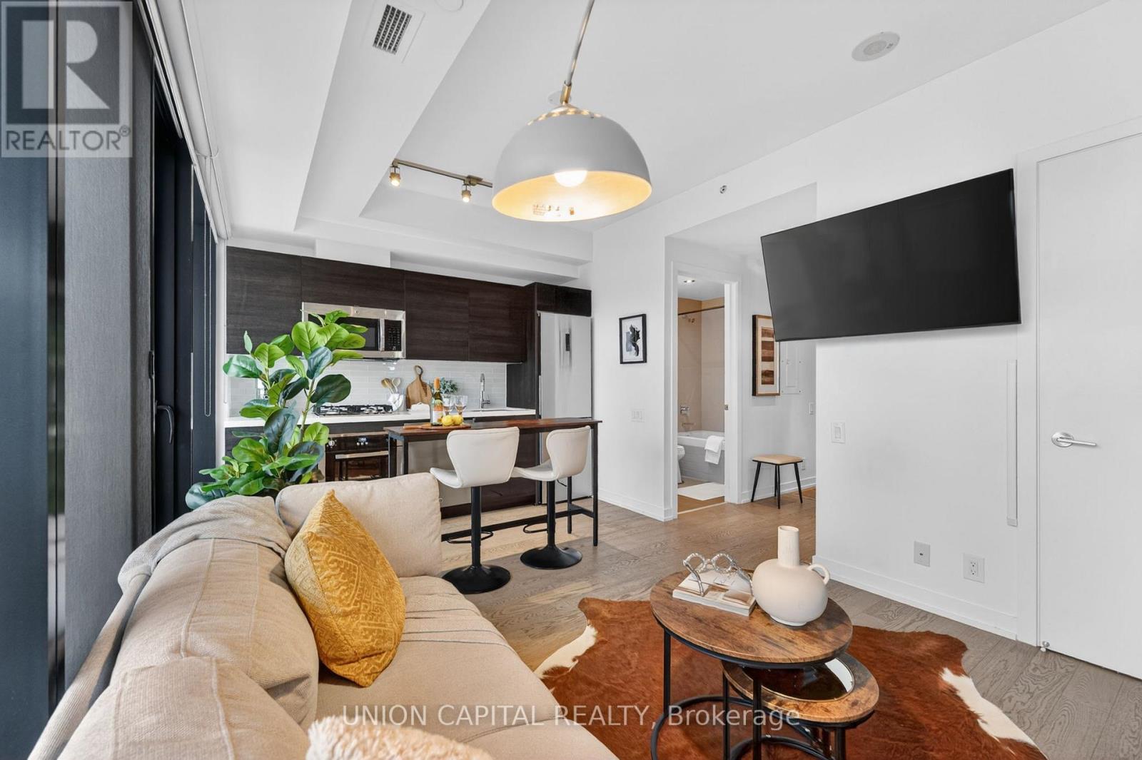 1004 - 11 Charlotte Street, Toronto, Ontario  M5V 0M6 - Photo 8 - C13095456