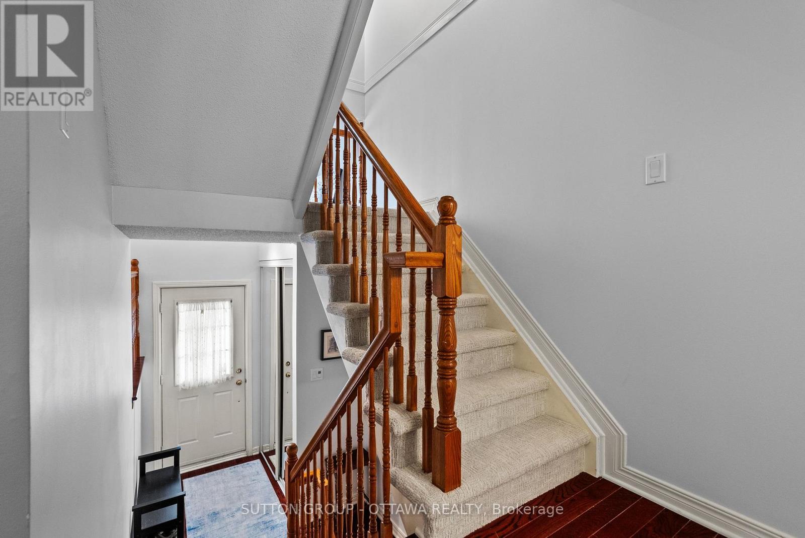 97 Corsica Private, Ottawa, Ontario  K1G 5Y2 - Photo 4 - X13095404