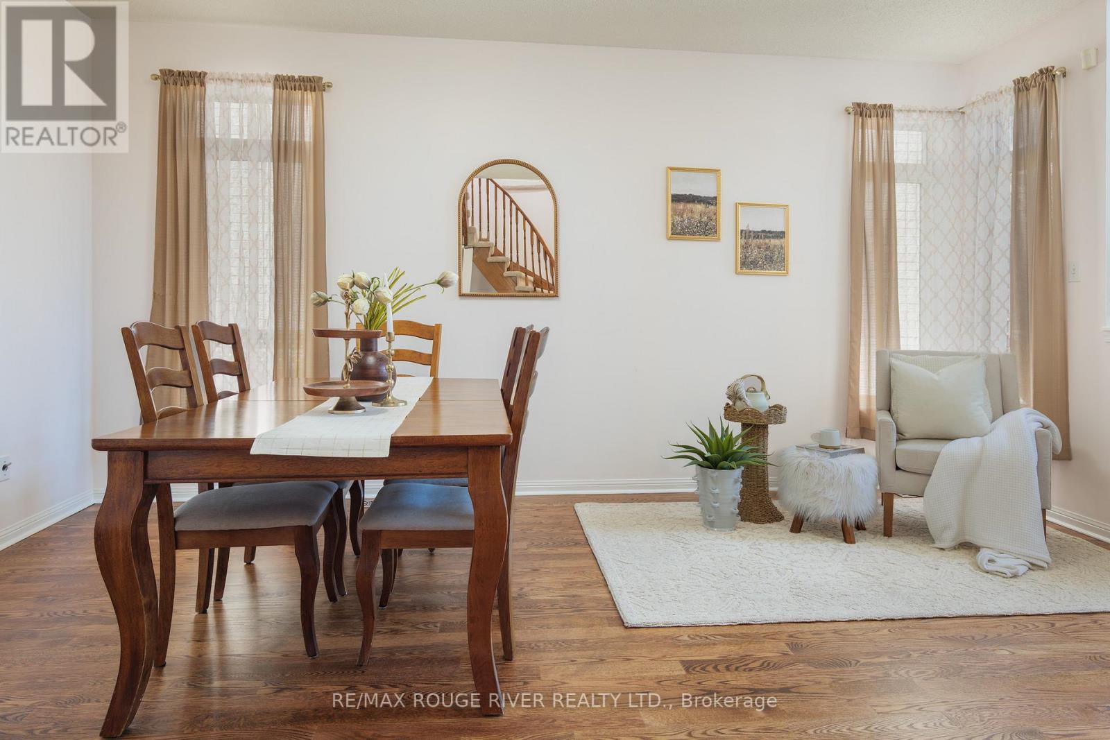 463 Summerpark Crescent, Pickering, Ontario  L1V 7A9 - Photo 4 - E13095400