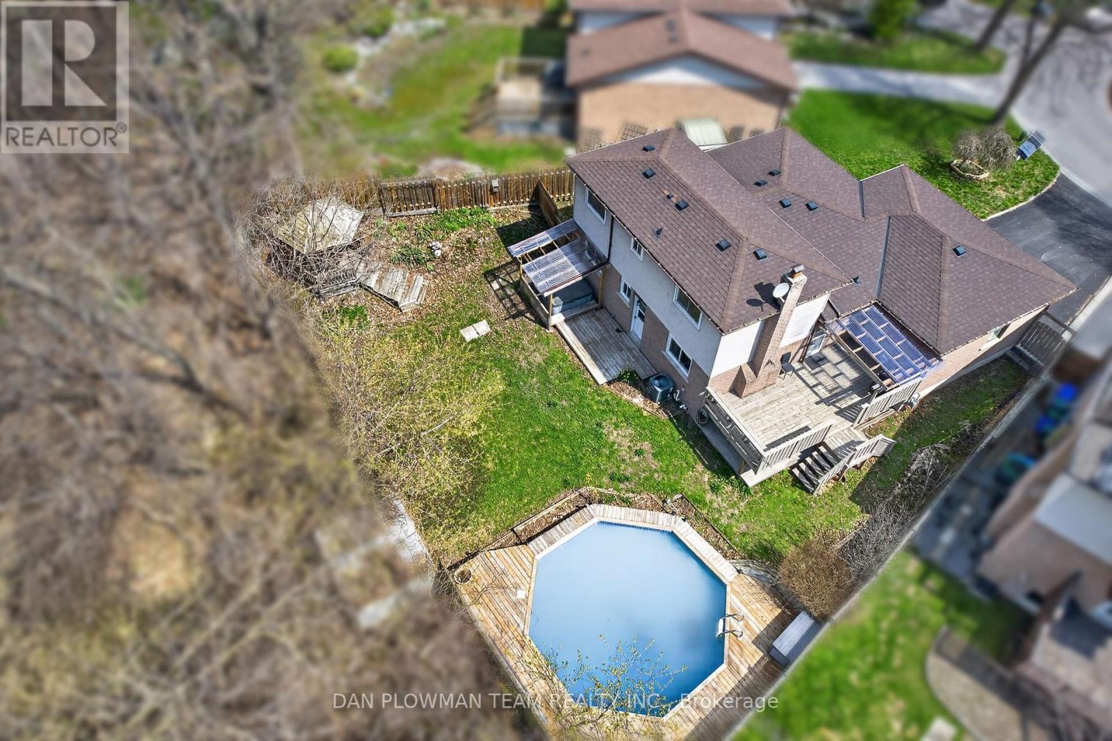 386 Grange Court, Oshawa, Ontario  L1G 7J1 - Photo 49 - E13095444