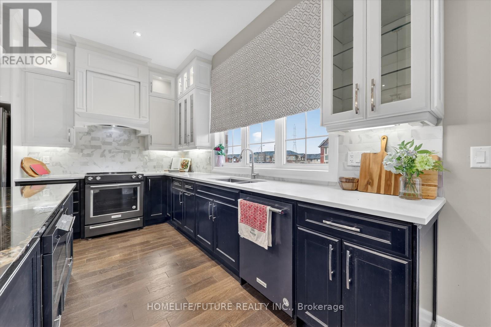1159 Dragonfly Avenue, Pickering, Ontario  L1X 0G1 - Photo 15 - E13095510