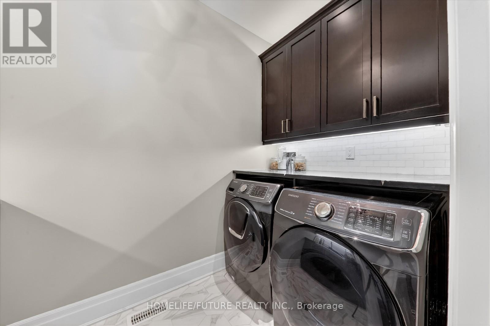 1159 Dragonfly Avenue, Pickering, Ontario  L1X 0G1 - Photo 27 - E13095510