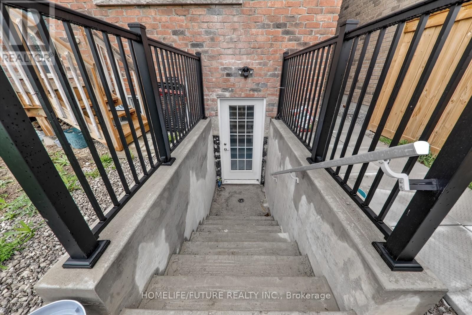 1159 Dragonfly Avenue, Pickering, Ontario  L1X 0G1 - Photo 48 - E13095510
