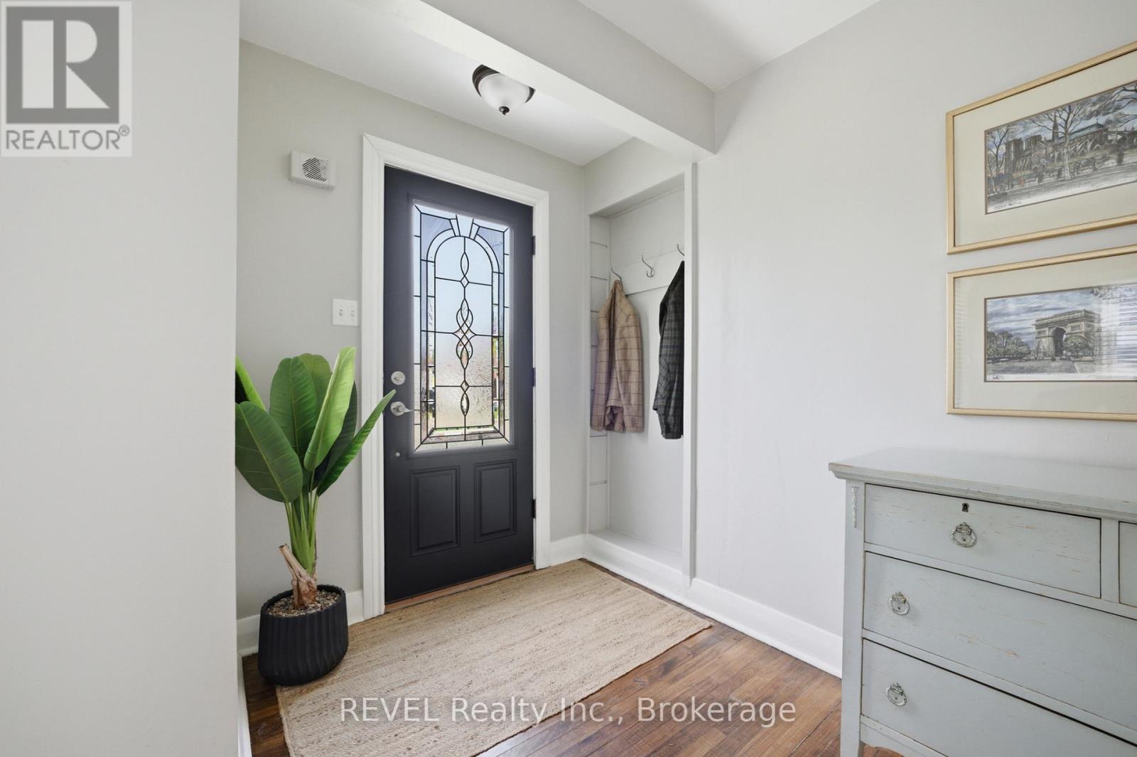 35 Hatter Avenue, Welland, Ontario  L3C 3P4 - Photo 5 - X13095552