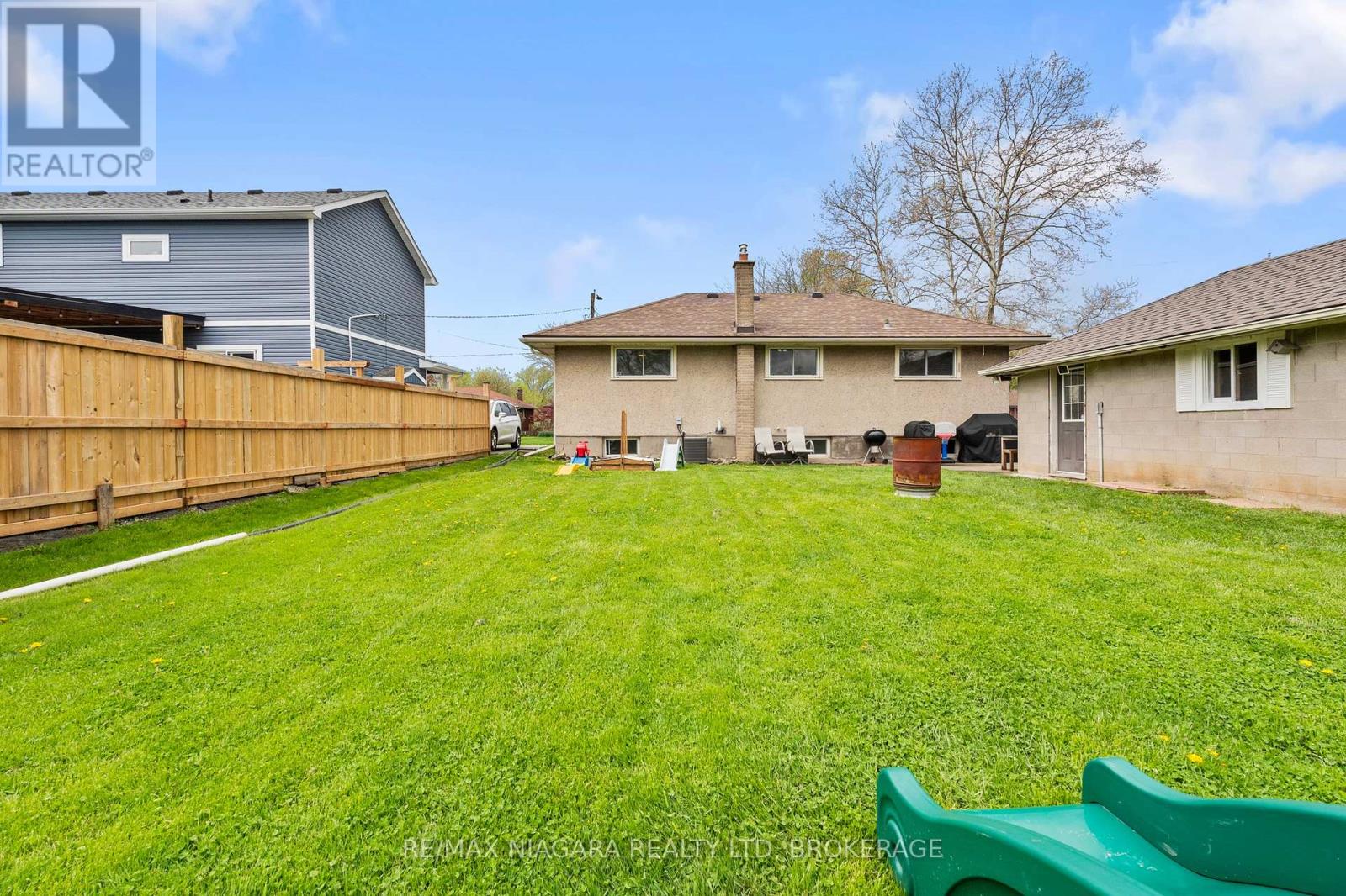 25 Bosnich Avenue, Welland, Ontario  L3C 2W6 - Photo 40 - X13095562