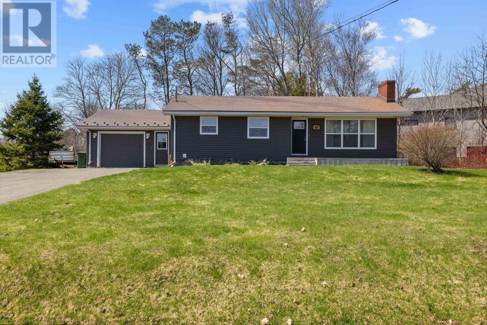 45 Kirkcaldy Drive, Charlottetown, Prince Edward Island