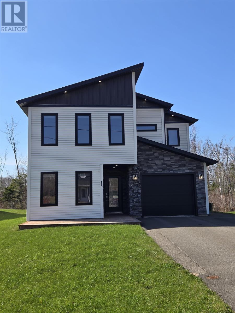 15 BALDERSTON Court, Stratford, Prince Edward Island