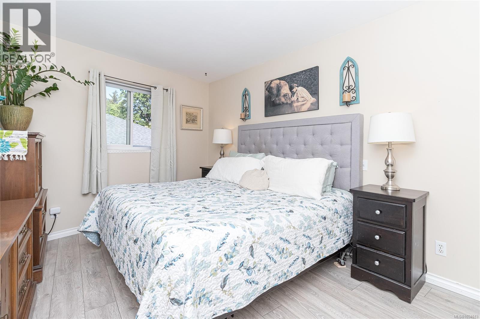 628 Bryden Crt, Esquimalt, British Columbia  V9A 4Y5 - Photo 17 - 1034513