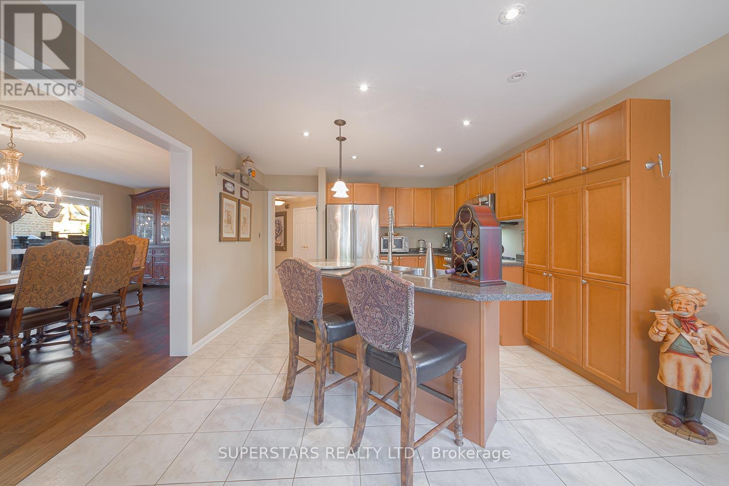 166 Worthington Avenue, Richmond Hill, Ontario  L4E 4N7 - Photo 12 - N13095436