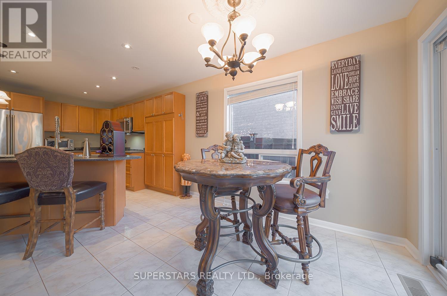 166 Worthington Avenue, Richmond Hill, Ontario  L4E 4N7 - Photo 15 - N13095436