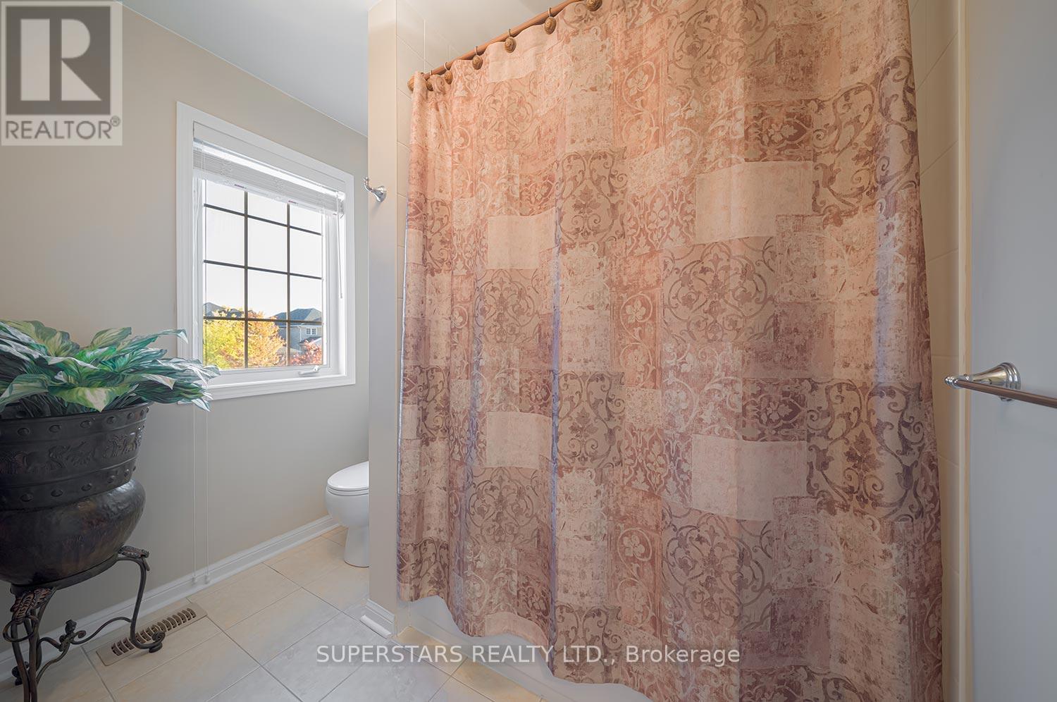 166 Worthington Avenue, Richmond Hill, Ontario  L4E 4N7 - Photo 27 - N13095436