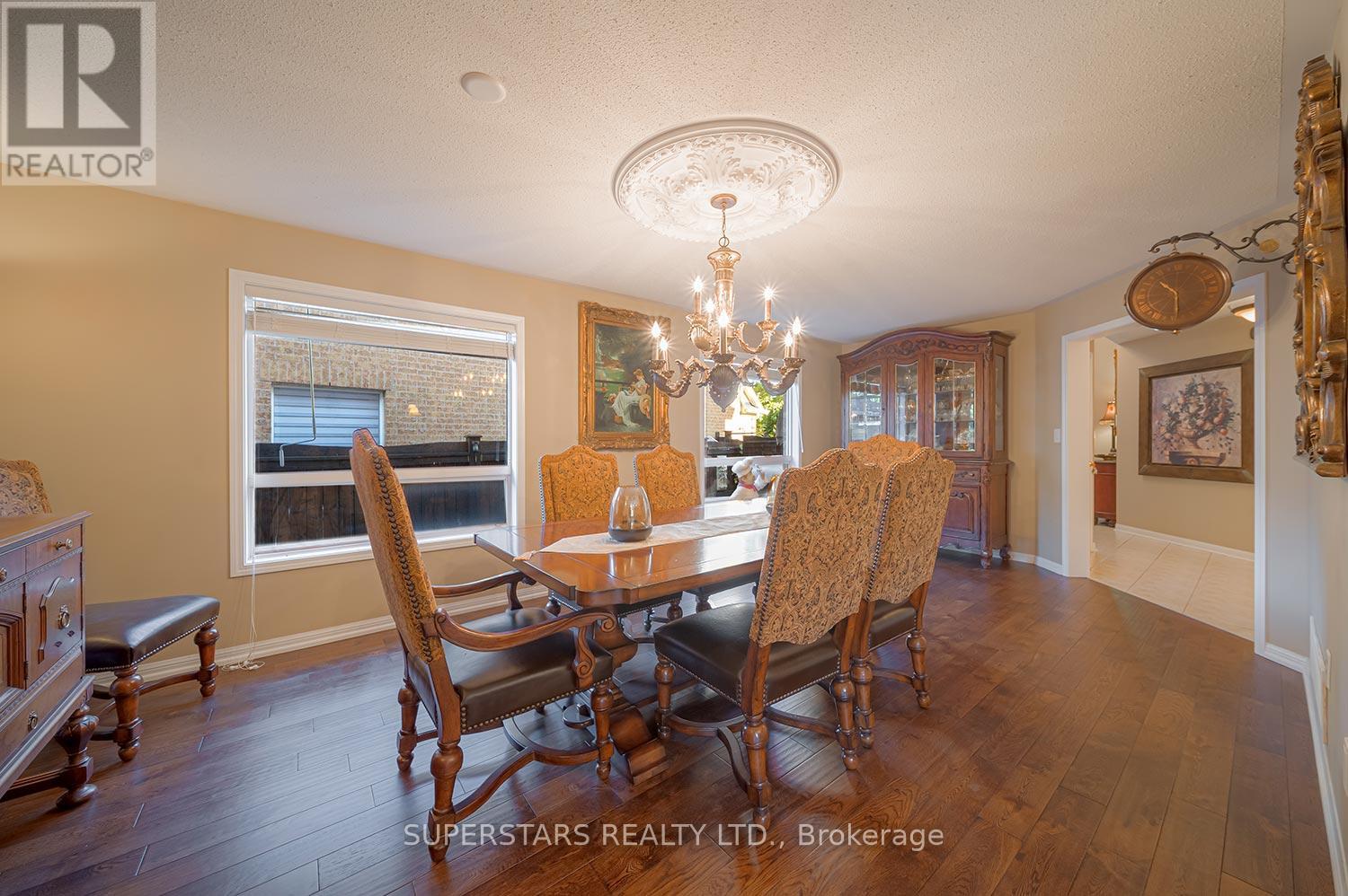 166 Worthington Avenue, Richmond Hill, Ontario  L4E 4N7 - Photo 9 - N13095436